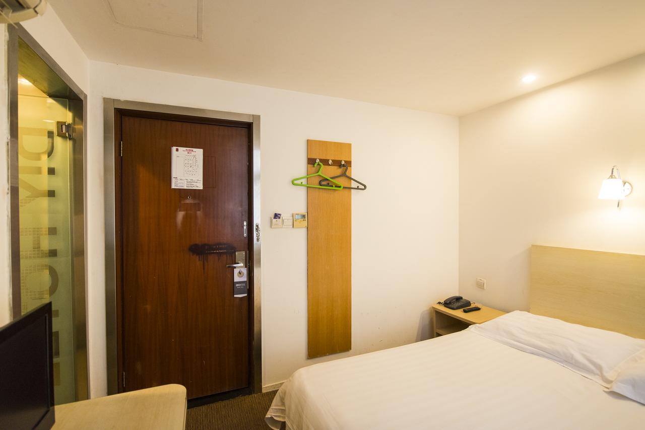 Motel Shenzhen Longgang Longcheng Square Metro Station Zewnętrze zdjęcie