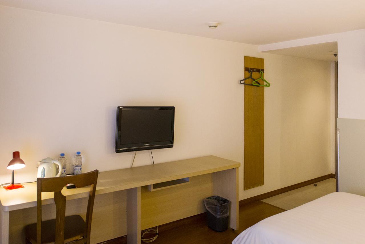 Motel Shenzhen Longgang Longcheng Square Metro Station Zewnętrze zdjęcie