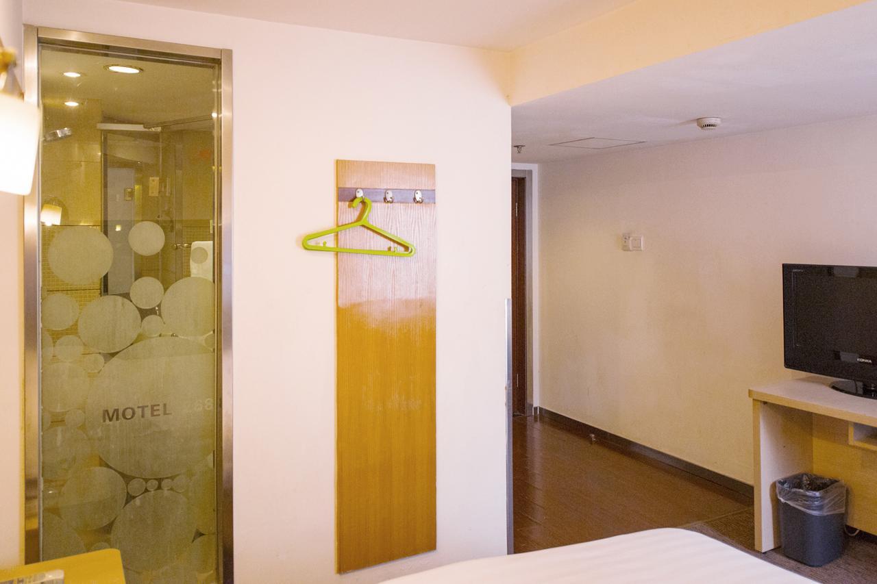 Motel Shenzhen Longgang Longcheng Square Metro Station Zewnętrze zdjęcie