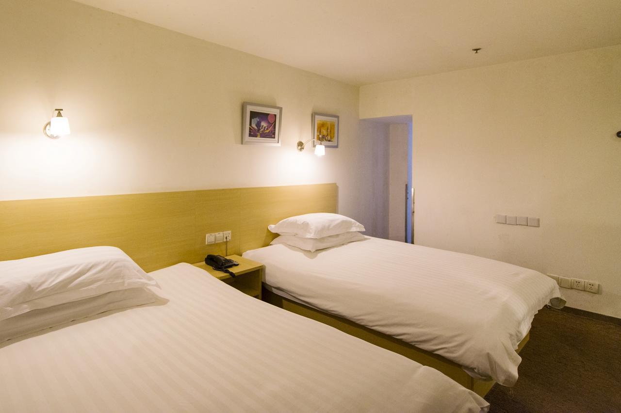 Motel Shenzhen Longgang Longcheng Square Metro Station Zewnętrze zdjęcie