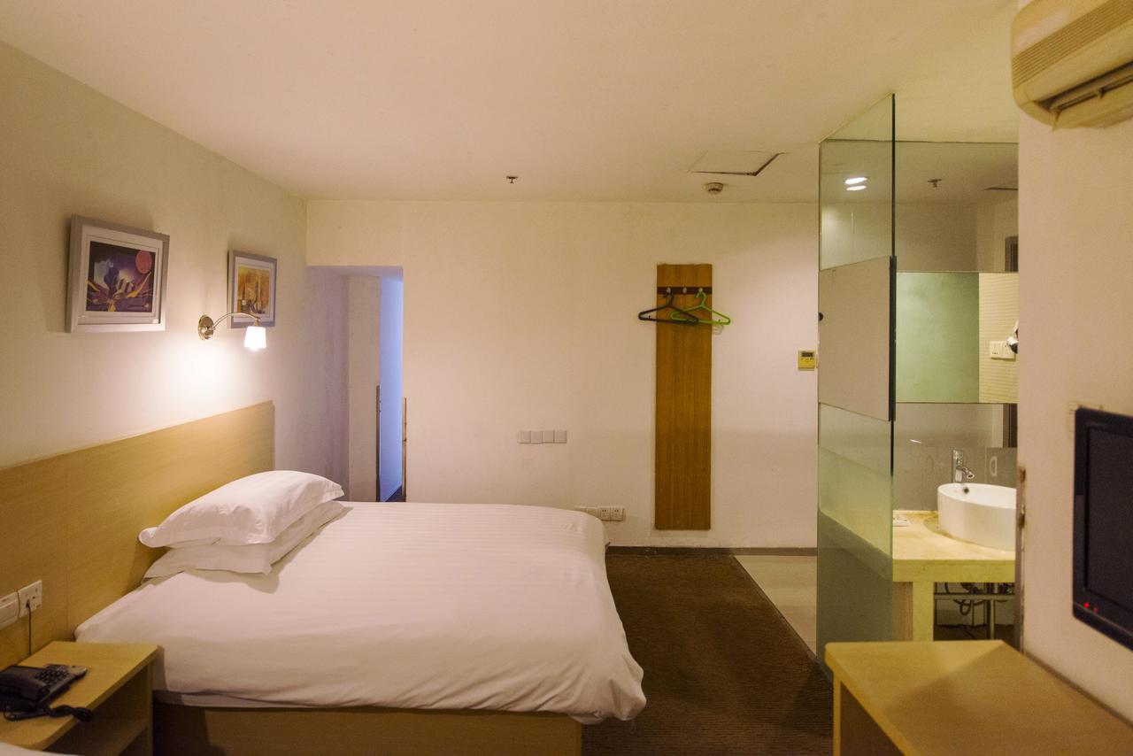 Motel Shenzhen Longgang Longcheng Square Metro Station Zewnętrze zdjęcie