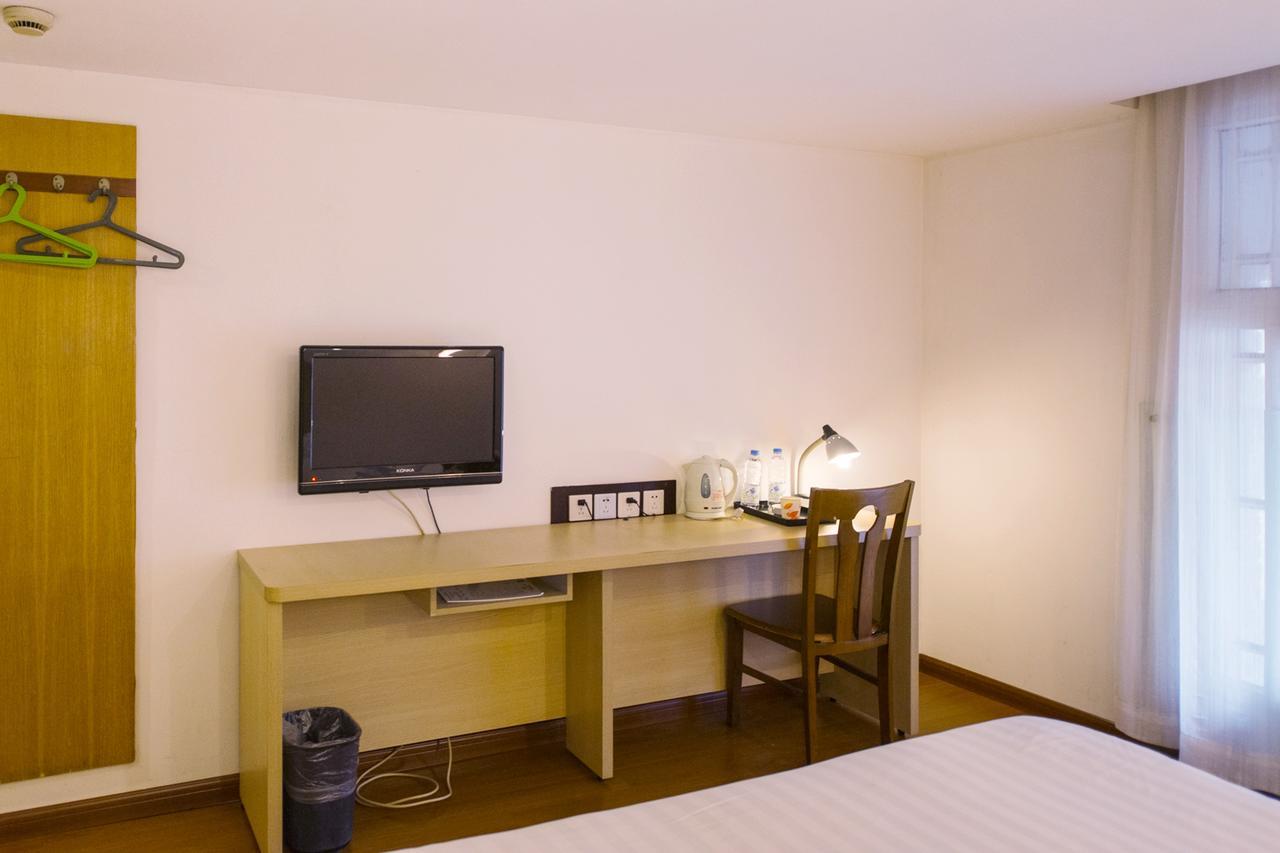 Motel Shenzhen Longgang Longcheng Square Metro Station Zewnętrze zdjęcie