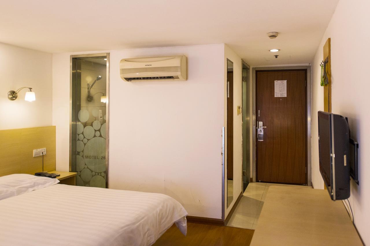 Motel Shenzhen Longgang Longcheng Square Metro Station Zewnętrze zdjęcie